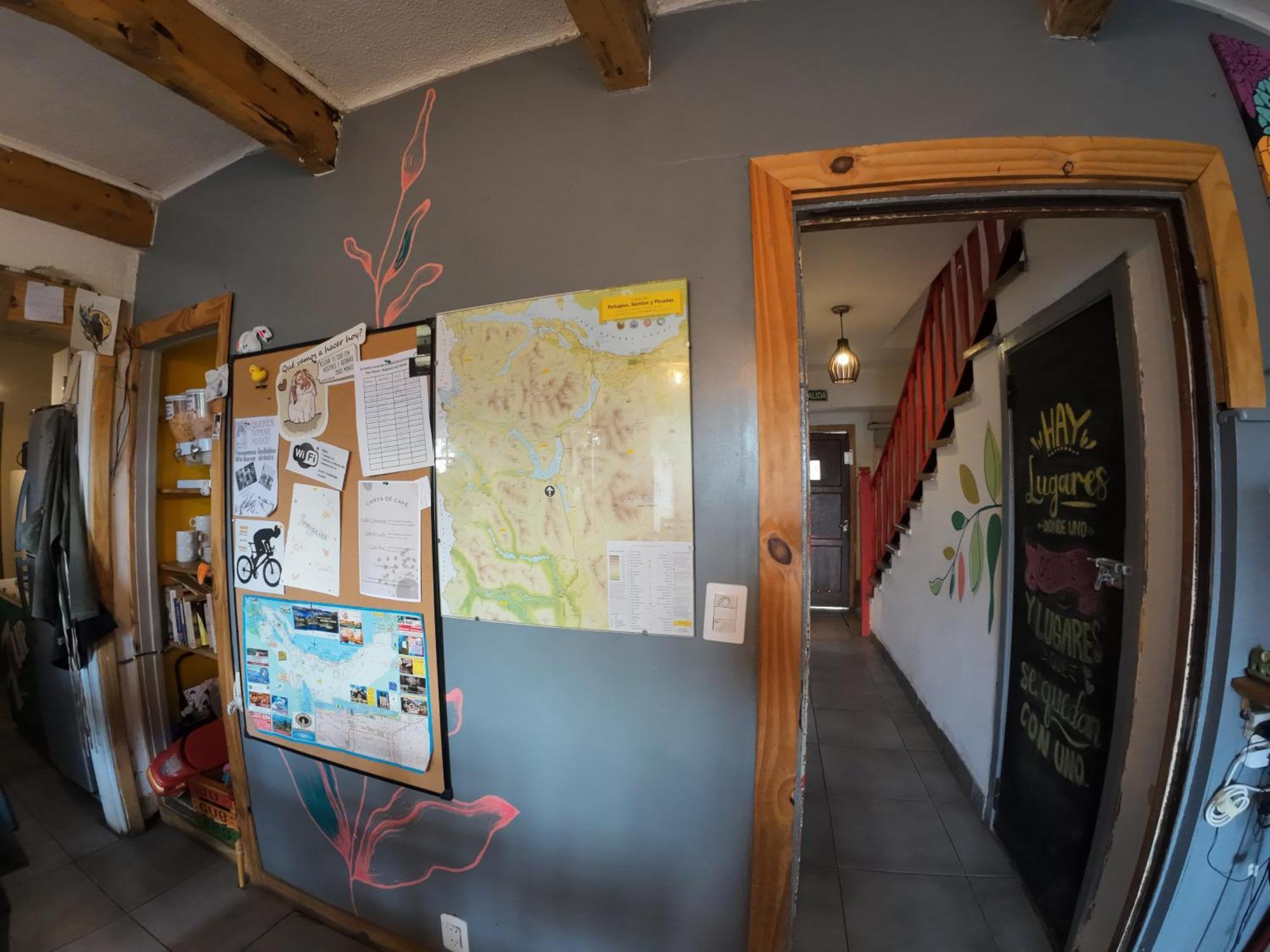 Temiscira Hostel Сан-Карлос-де-Барилоче Экстерьер фото