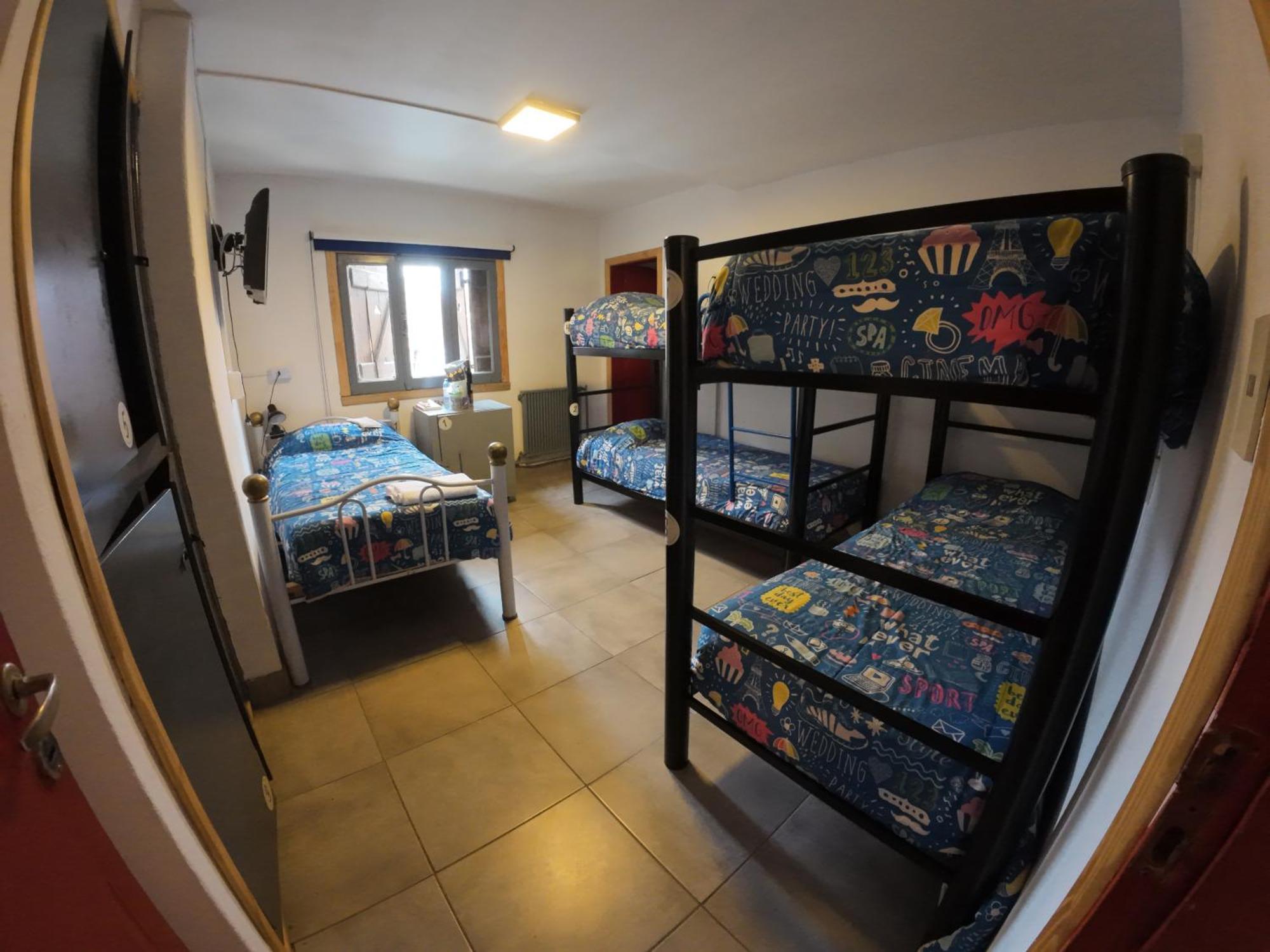 Temiscira Hostel Сан-Карлос-де-Барилоче Экстерьер фото
